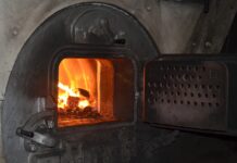 Dlaczego wiosna to „złoty czas” na zakup pelletu